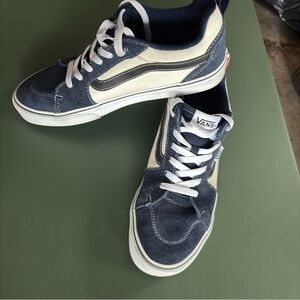 Vans Men's Navy and Cream Sneakers skater shoes 8.5